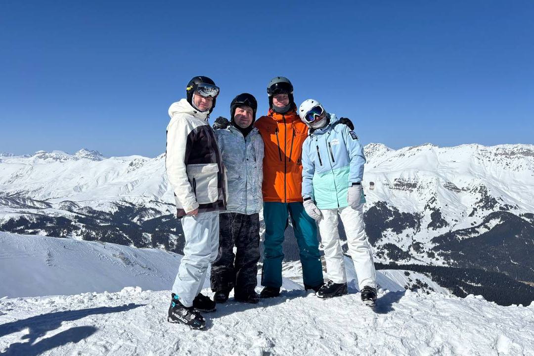 5299041890470663864 121 1